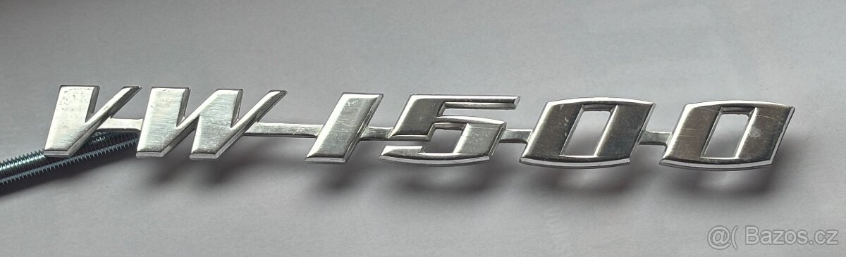 Napis, znak na kapotu vw brouk 1500 originál