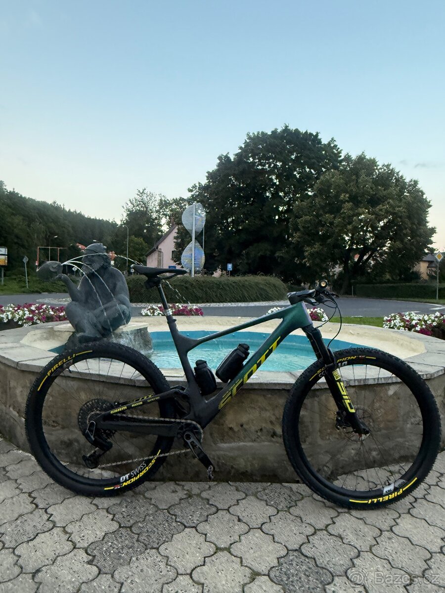 SCOTT SPARK RC WORLD CUP TR XL 2024