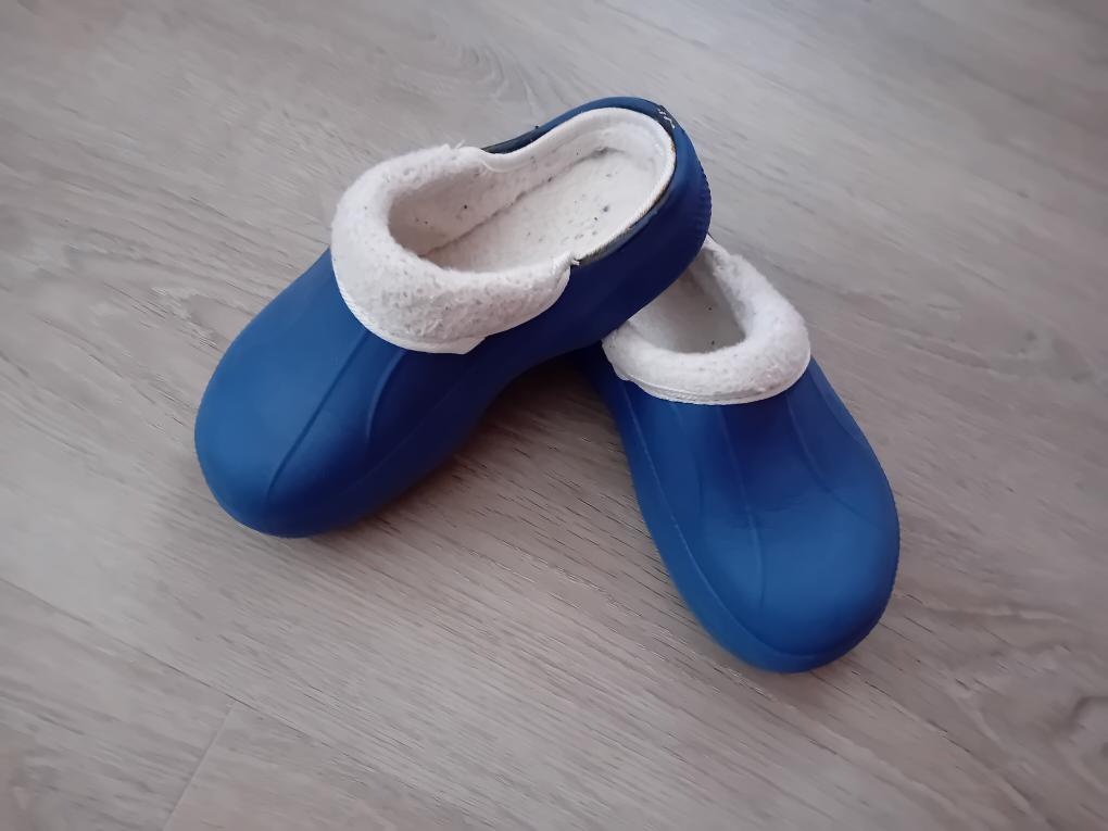 DĚTSKÉ PŘEZŮVKY S KOŽÍŠKEM - vel.29