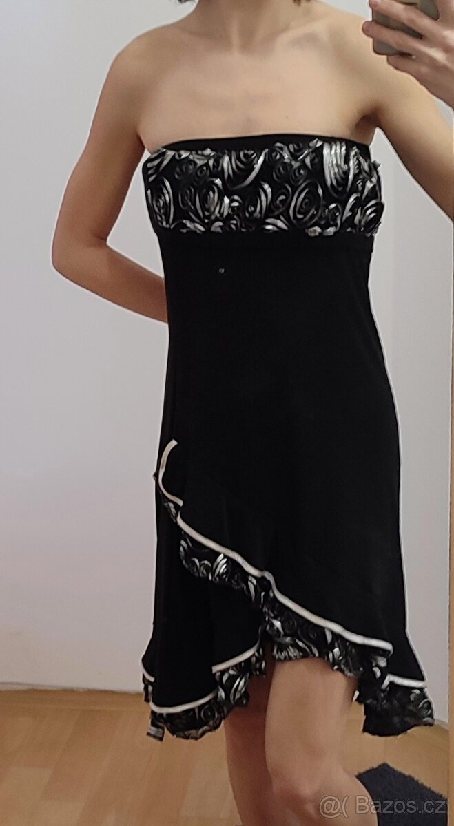 Zánovní šaty černo-stříbrné, vel. M