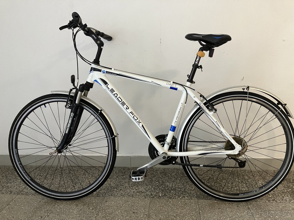 Trekove kolo leader fox