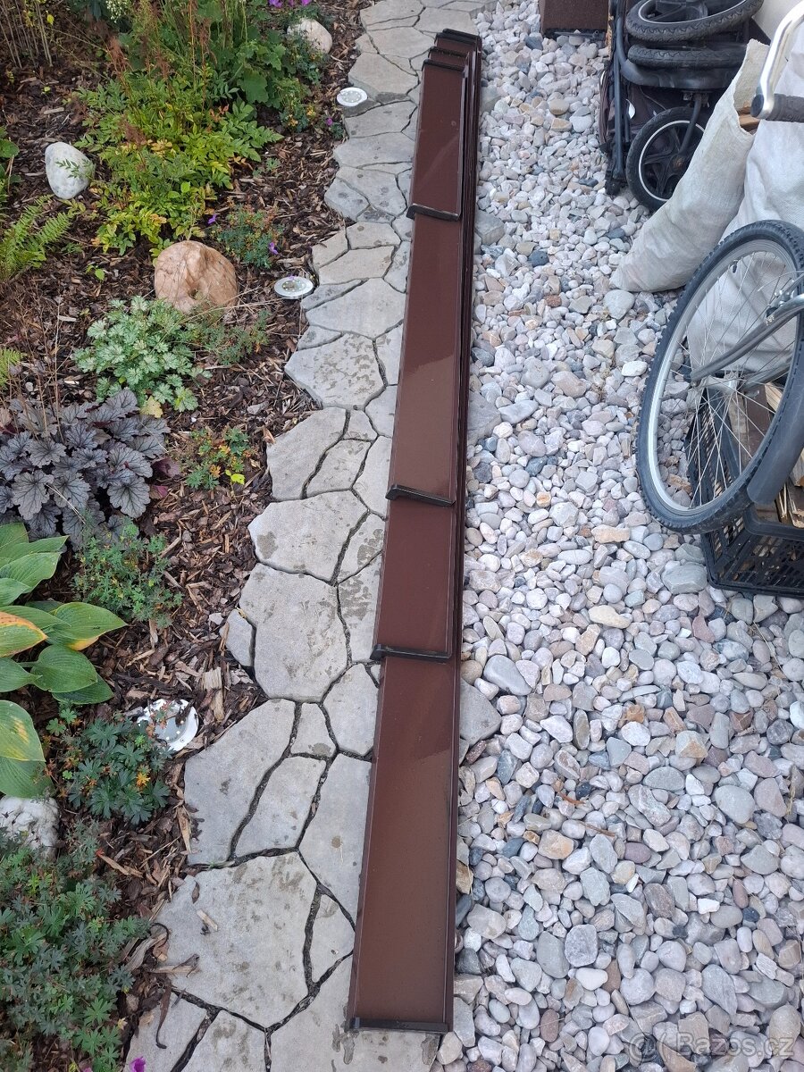 VENKOVNÍ PARAPETY - POZINK RAL8017