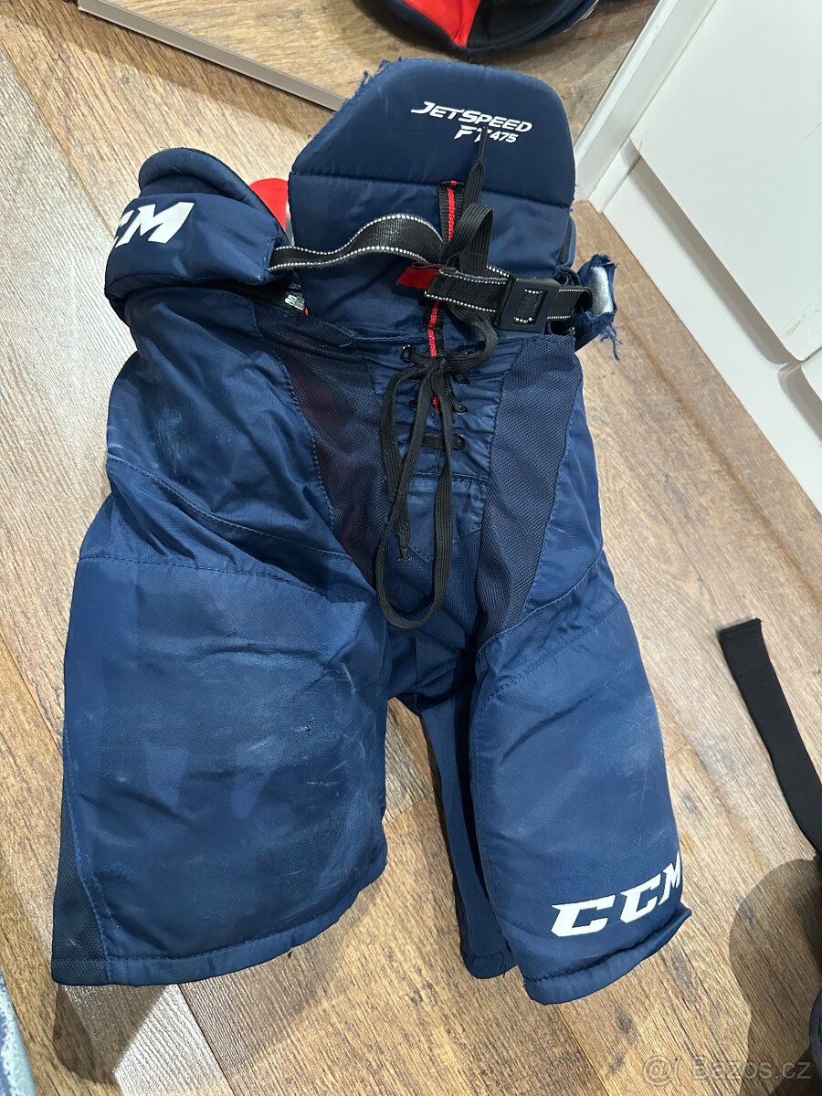 prodam JR hokejove kalhoty zn.CCM vel.M