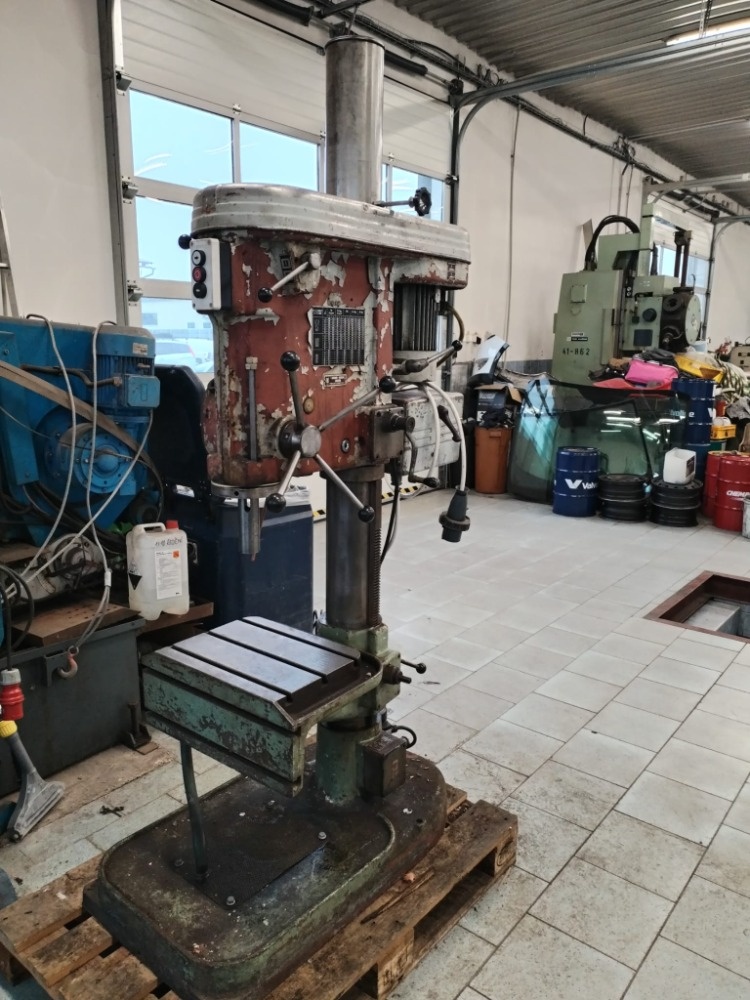 Sloupová vrtačka VS 32 A