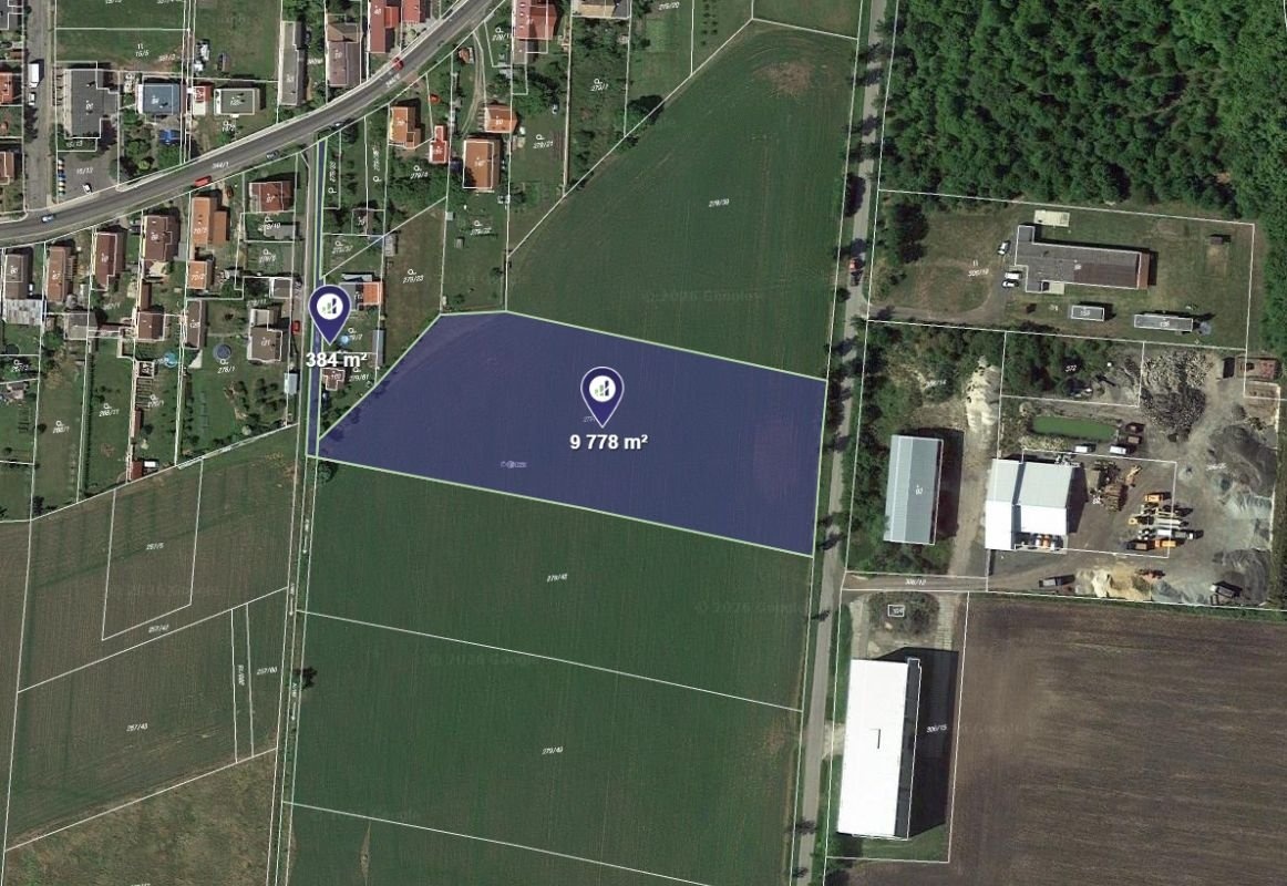 Prodej podílu 5/9 pole 5 646 m², Dobrovice