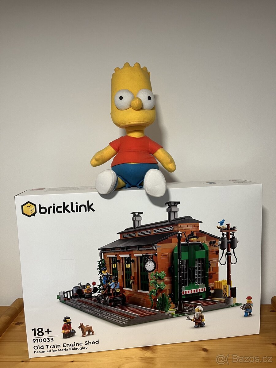 Lego Bricklink 910033 Old Train Engine Shed