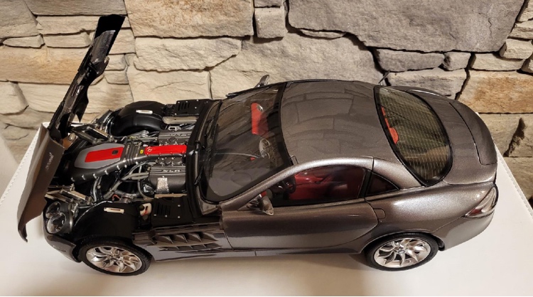 Mercedes-Benz 1:12 CMC