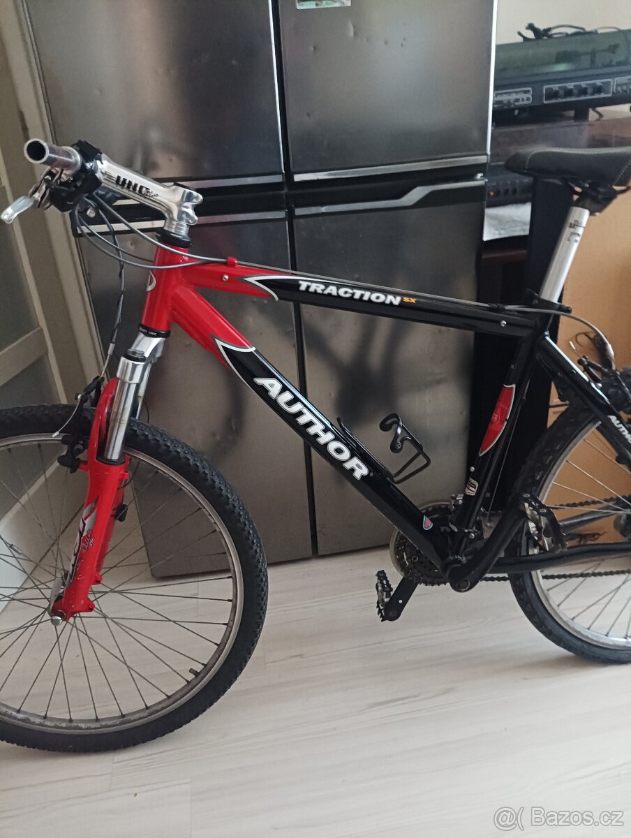 Kolo AUTHOR -TRACTION