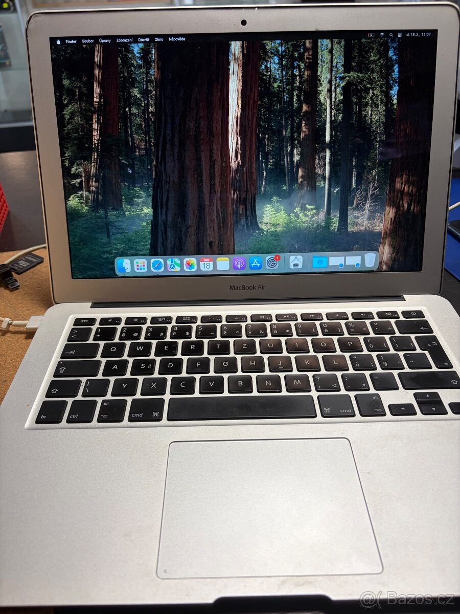 Macbook Air 13" Mid 2012 macOS Sequoia 15.7.4