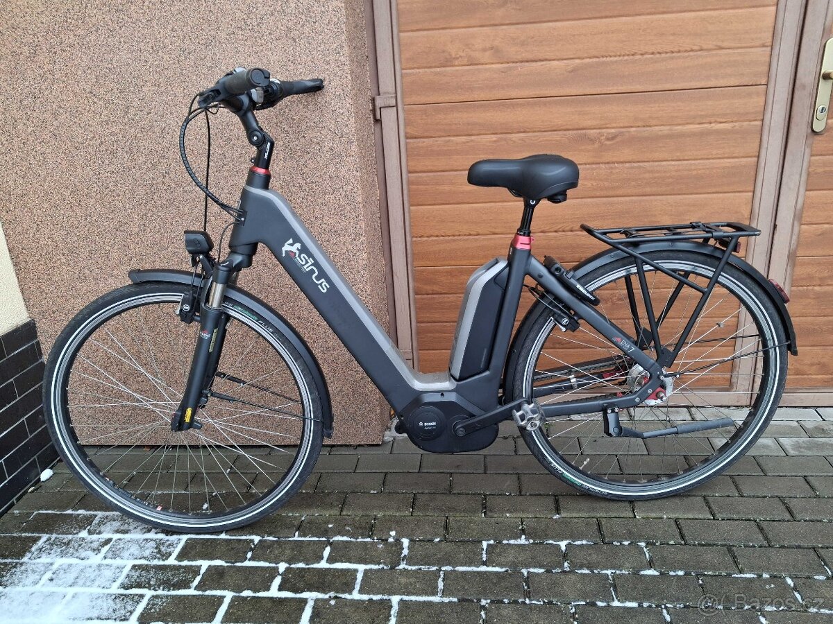 Dámské elektrokolo