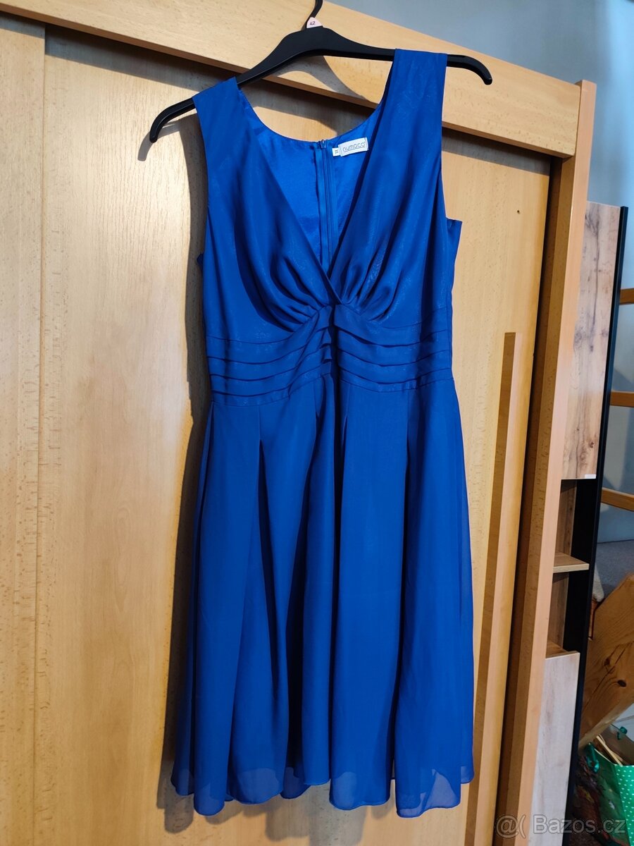 Nové společenské šaty vel 42/XL