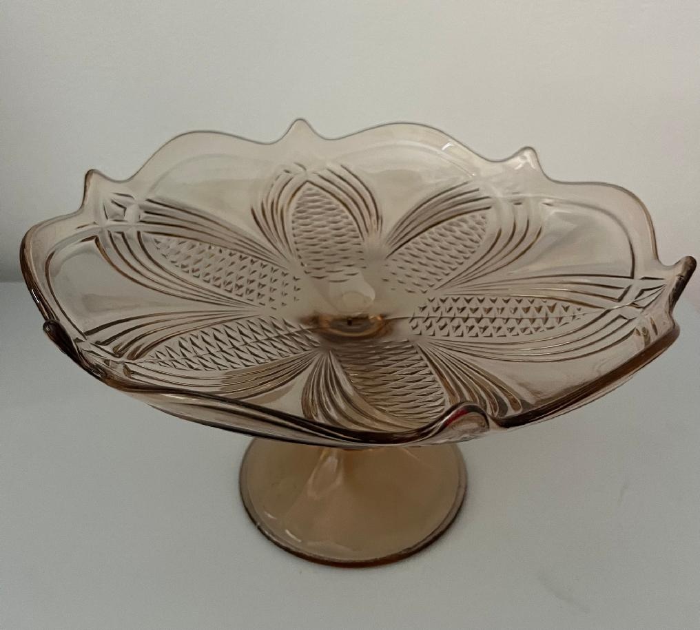 nástolec skleněný lisovaný