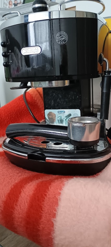 Kávovar Delonghi
