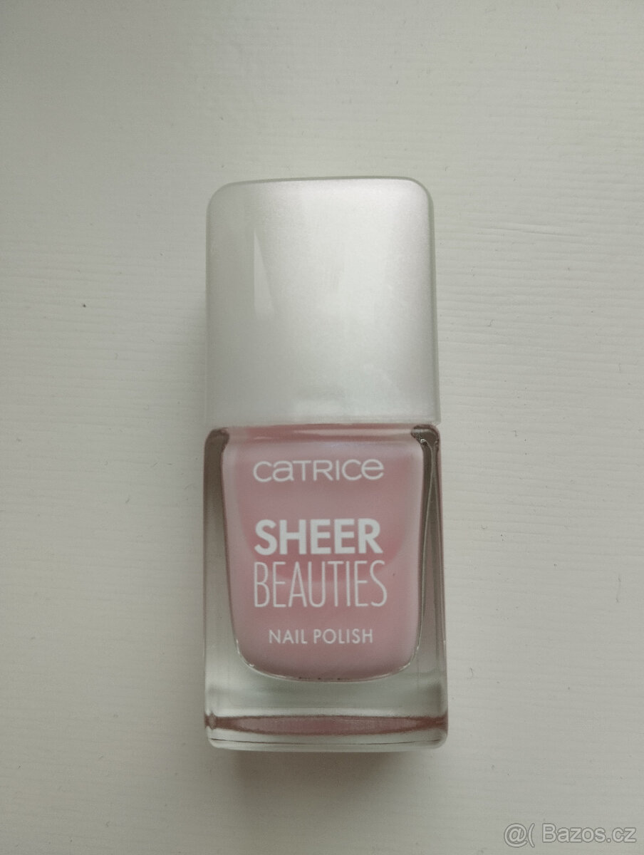 Lak na nehty Catrice 040 Fluffy Cotton Candy