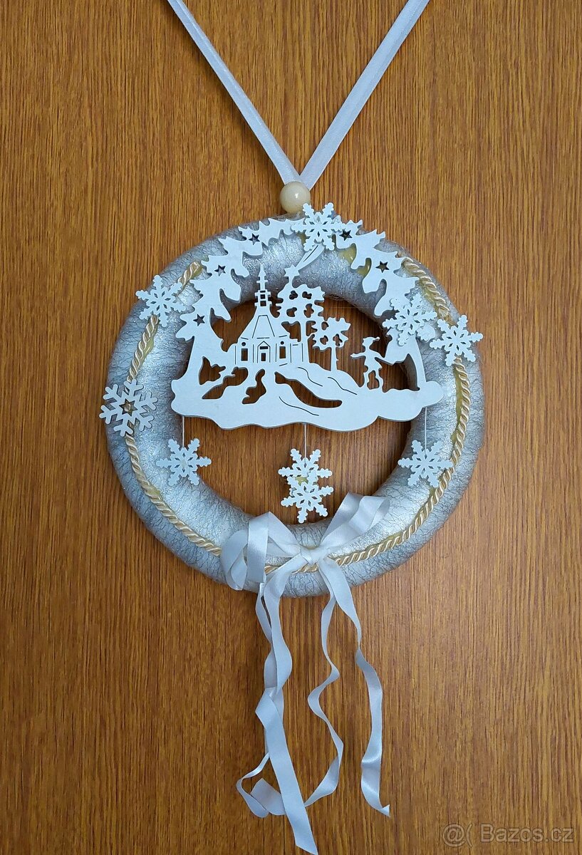 Nový zimní věneček