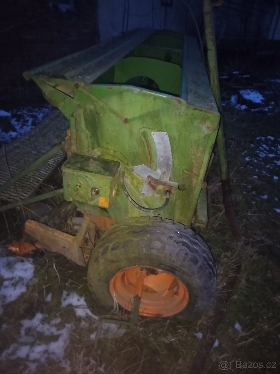 Amazone D8-40E sečka na nahradí díly