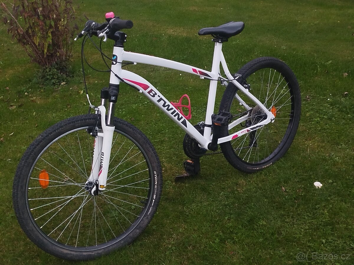 Btwin rockrider 340 "26" L bílý