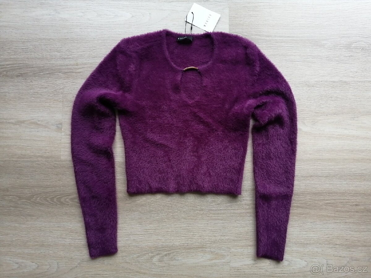 NÁDHERNÝ DÁMSKÝ ( DÍVČÍ) SVETR