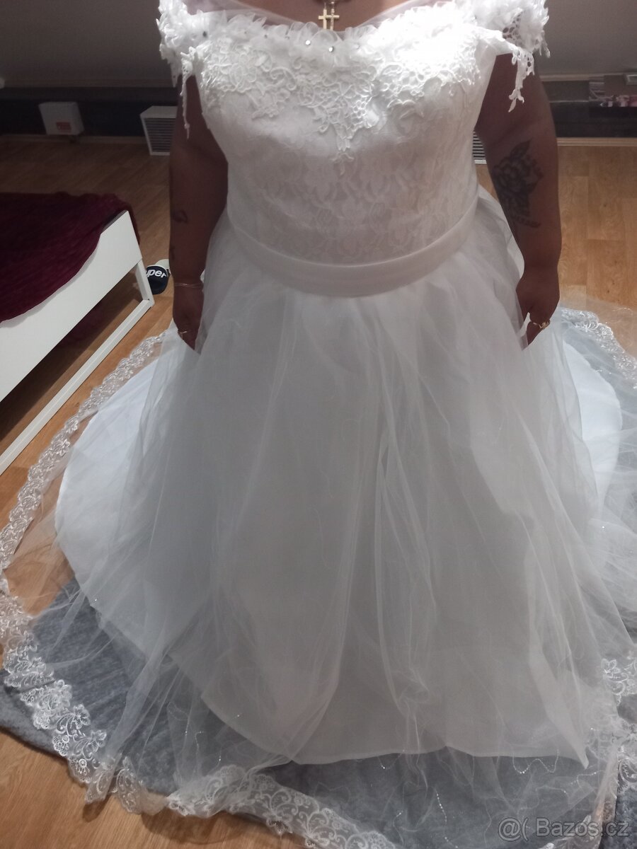 Prodam svadobne saty