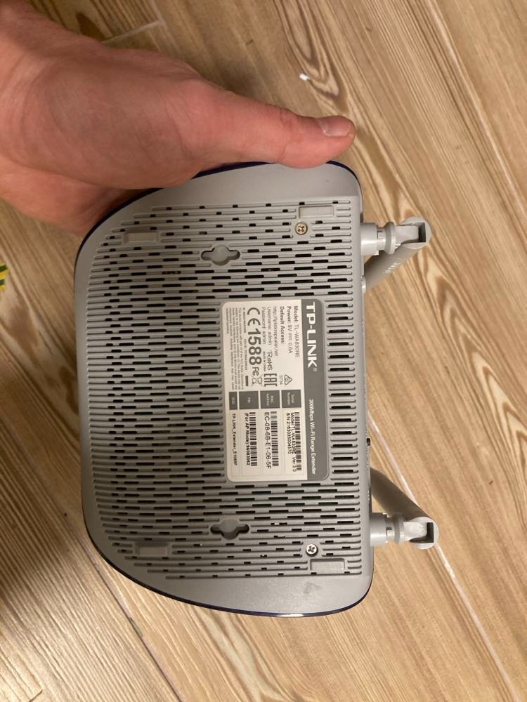 Wifi modem / router TP-Link TL-WA830RE