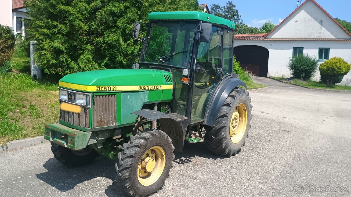 John Deere 5500n