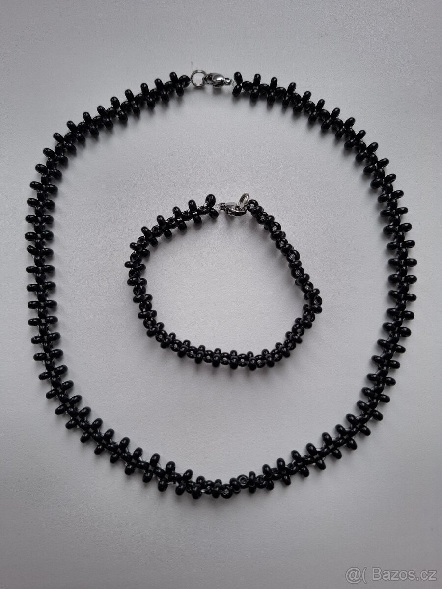 Set řetízeku a náramku z rokajlů