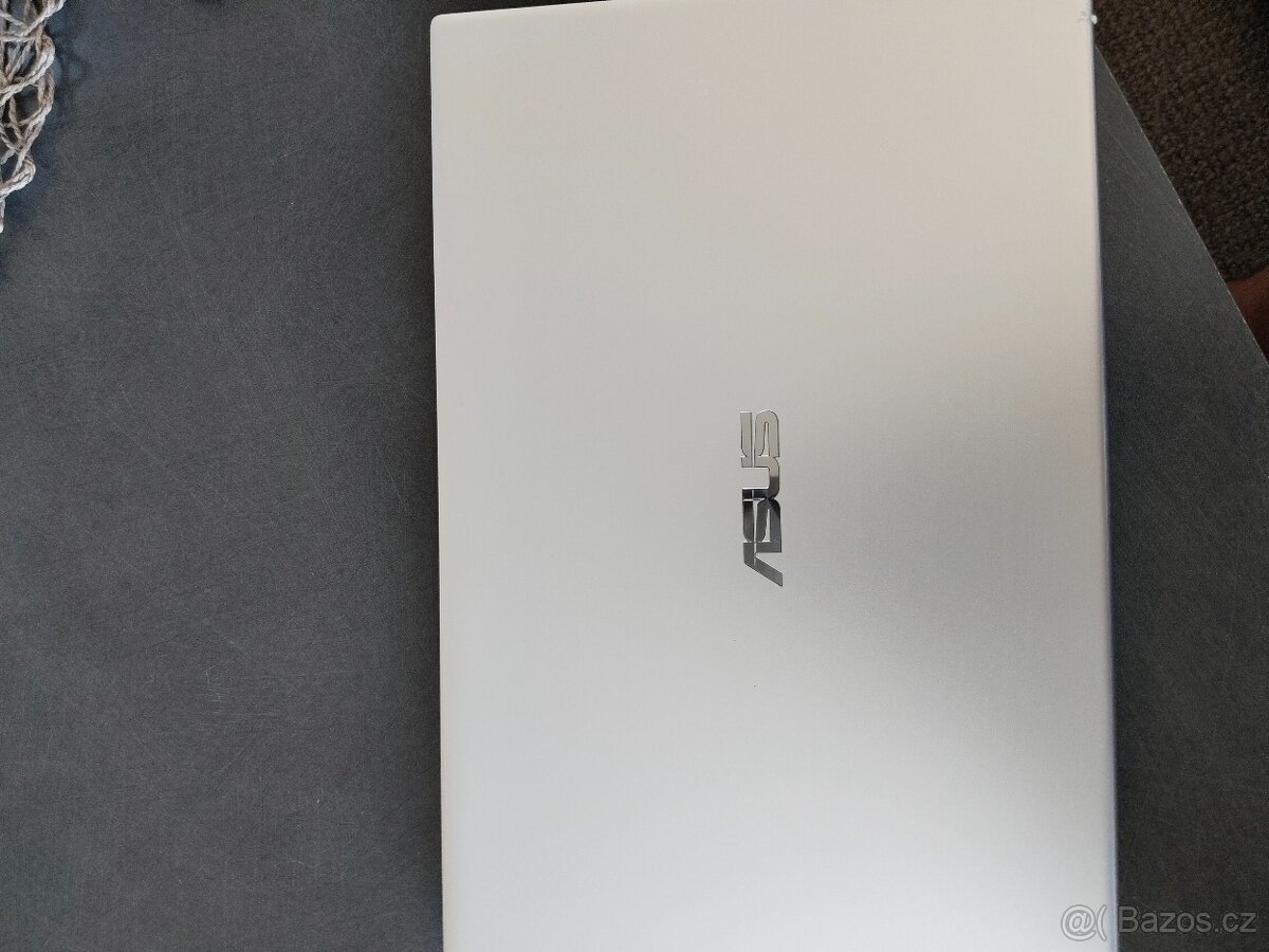 Asus Vivobook 14