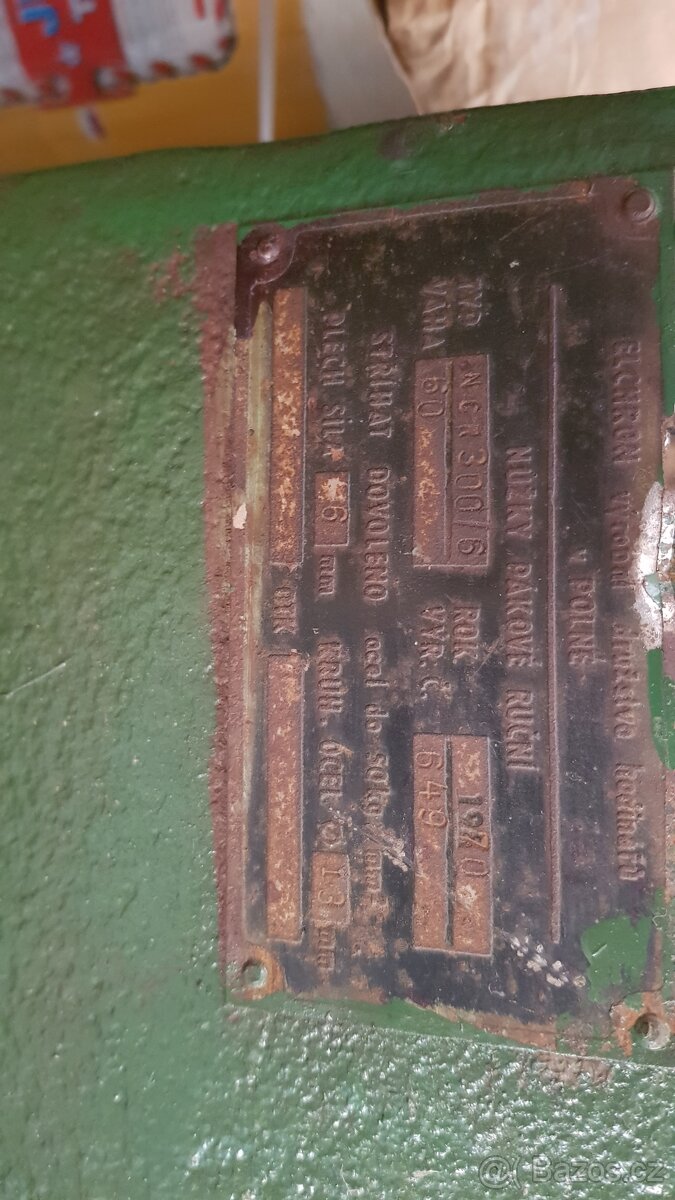 Nůžky pákové ruční NCR 300/6