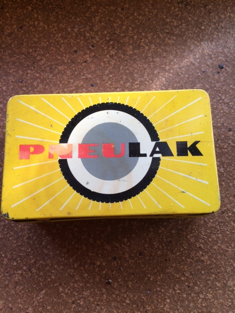 Spartak 440 barva na pneu