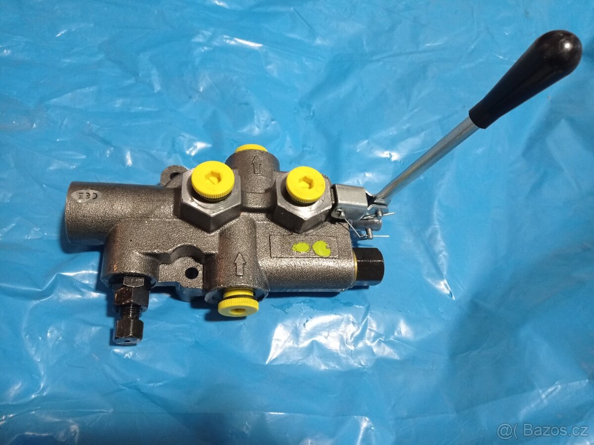 Nový hydraulický rozvaděč 80 l