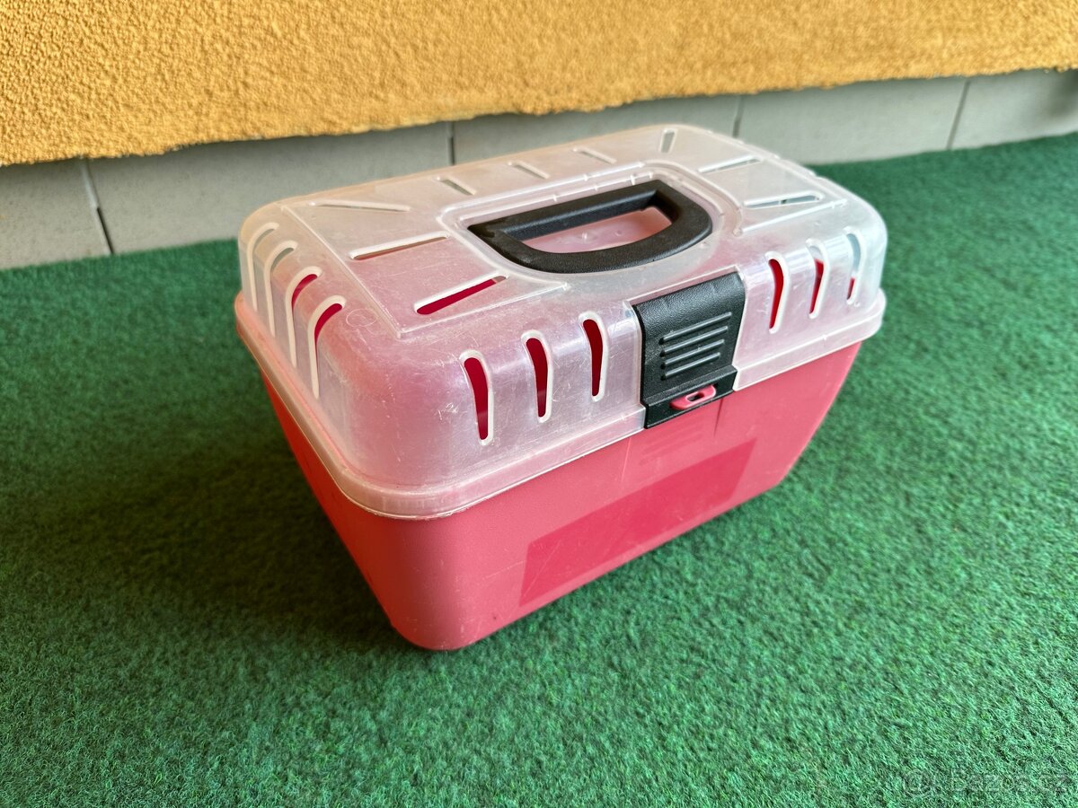 PRODÁM PŘEPRAVKU PRO KRÁLÍKA NEBO MORČE