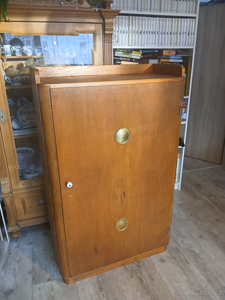 Starožitná vařenka, špajz po renovaci