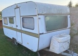 Karavan Eriba 400 CZ-doklady