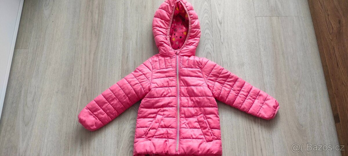 Dětská bunda vel. 104