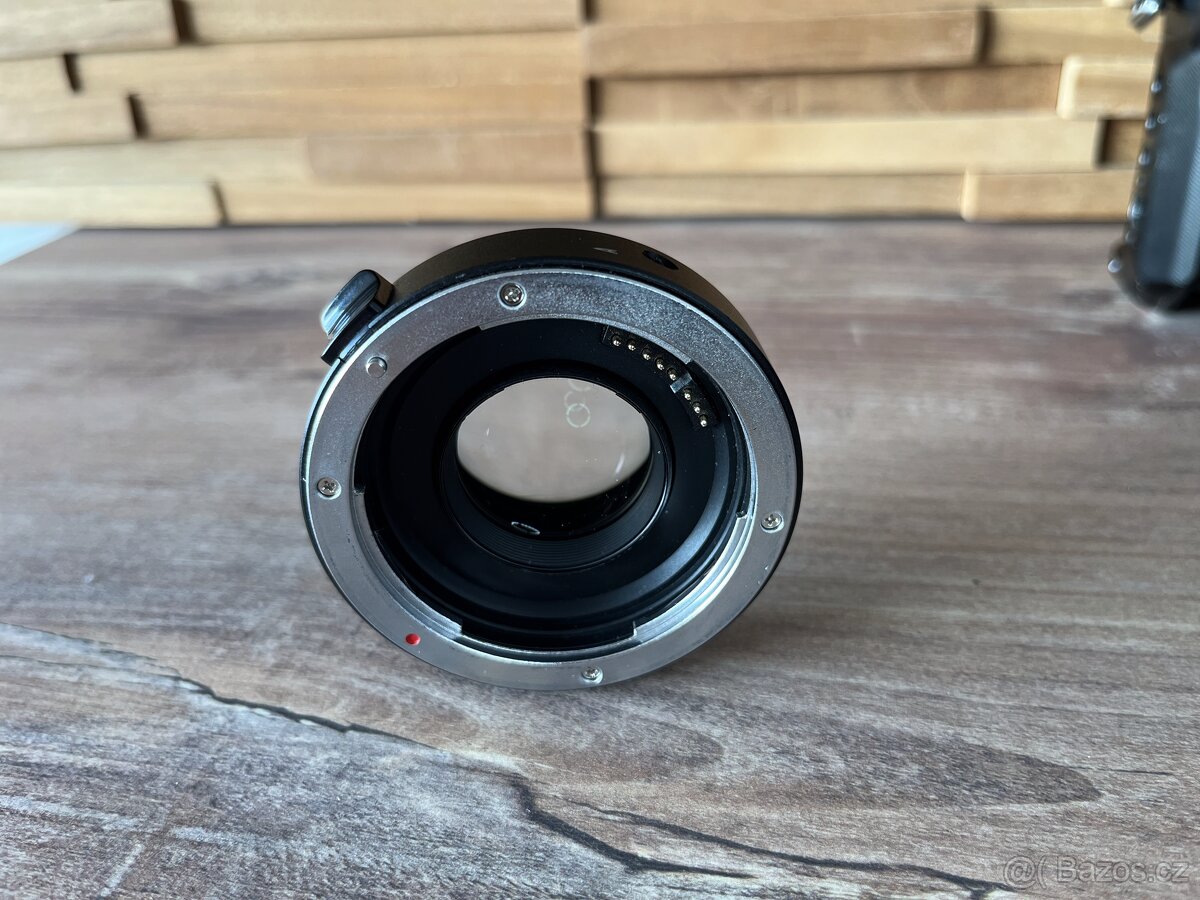 Viltrox speedbooster - Mount Adapter EF-M2 II 0,71x