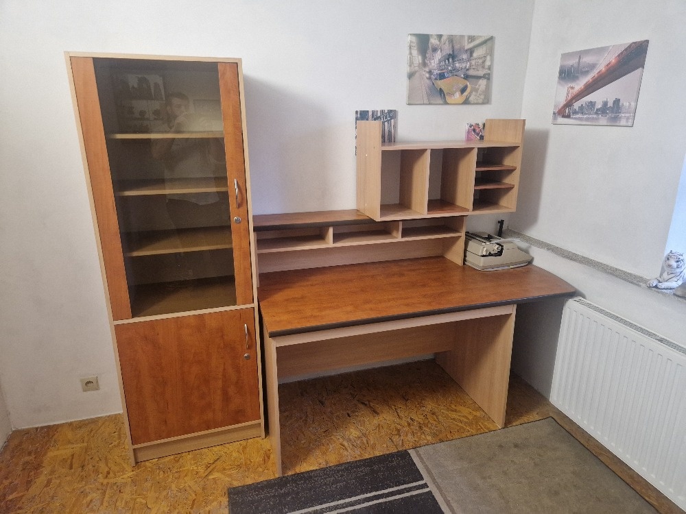prodam psaci stul