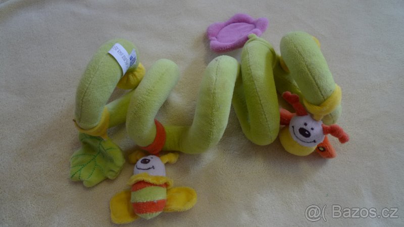 Plyšová spirála na autosedačku