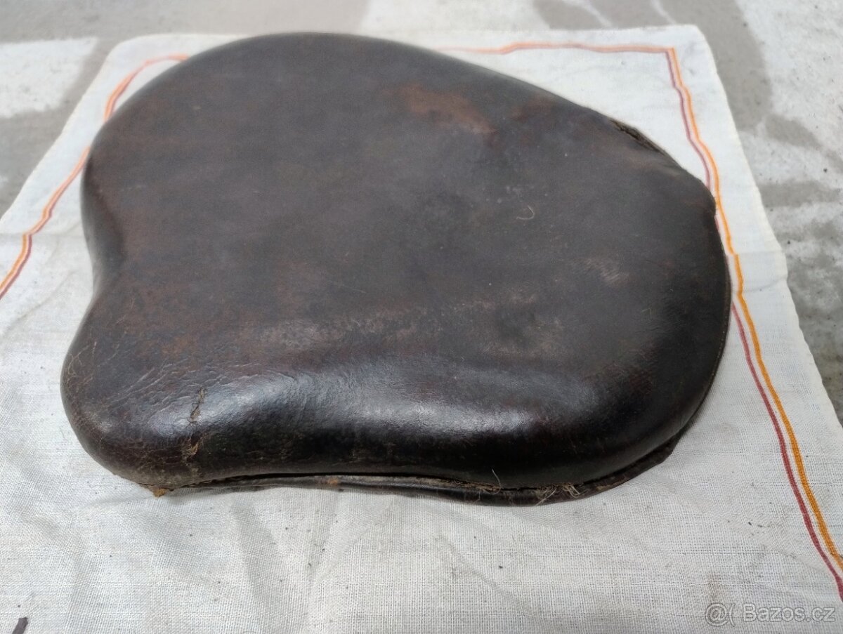 POTAH SEDLA JAWA PÉRÁK