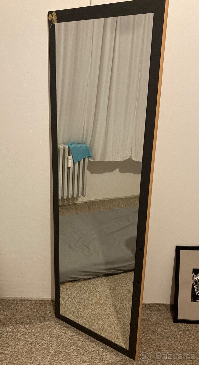 Zrcadlo 150cm