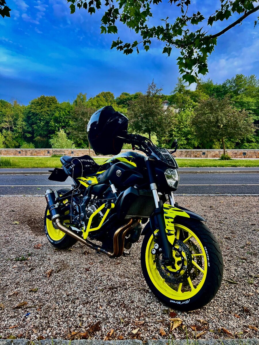 Yamaha mt07 2016