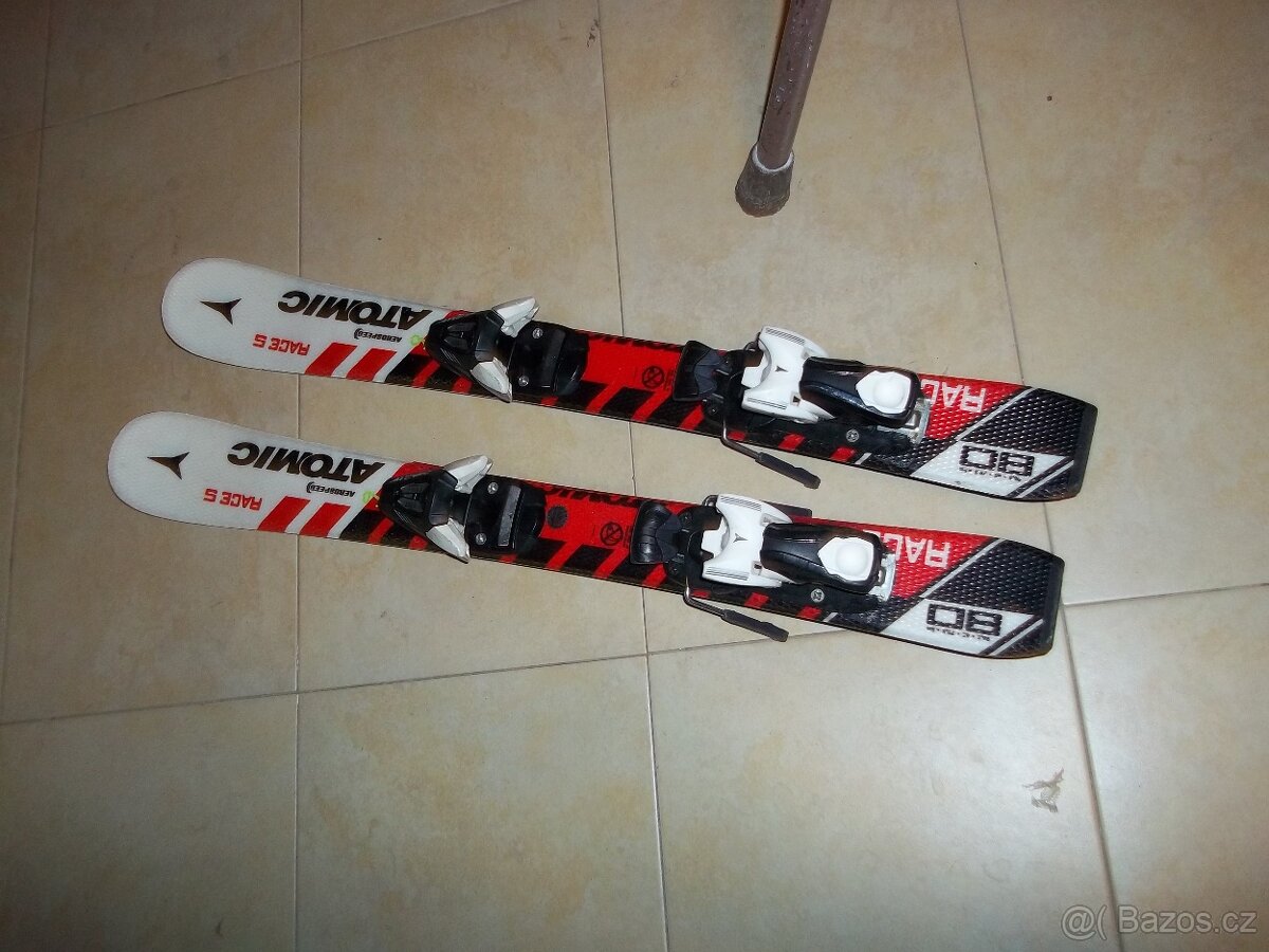Dětské carvingové lyže Atomic 80 cm