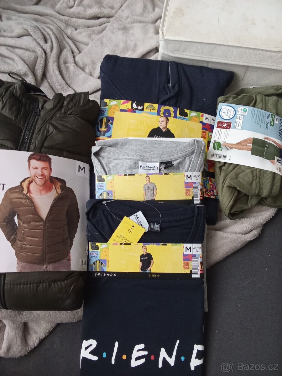 PRODEJ - Pánské oblečení (vel.M) - cena dohromady