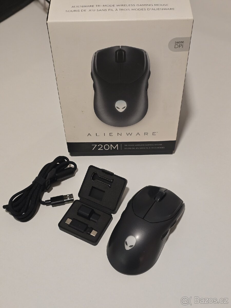 Herní myš Dell Alienware AW720M – bezdrátová, 26 000 DPI