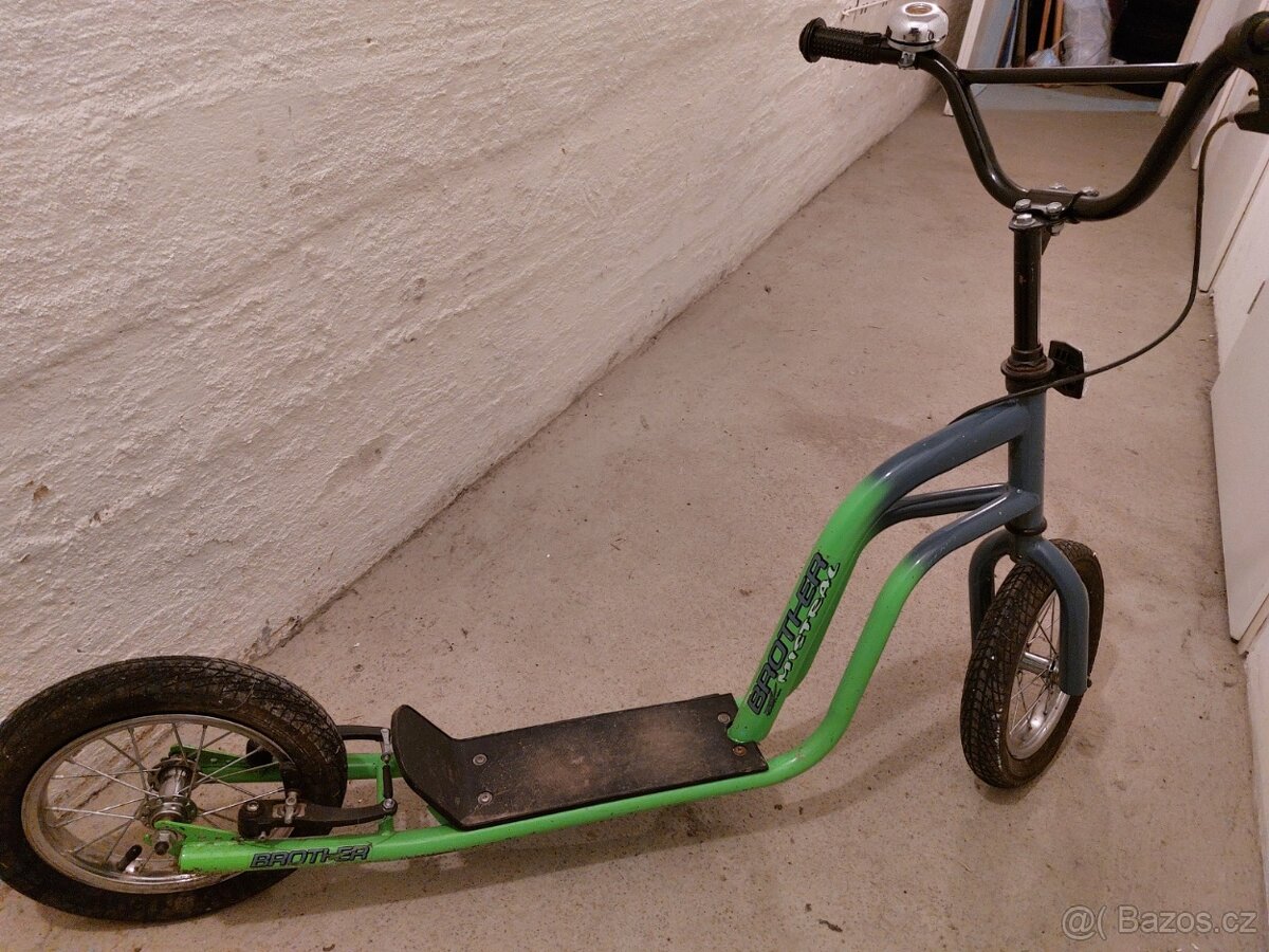 Dětská koloběžka