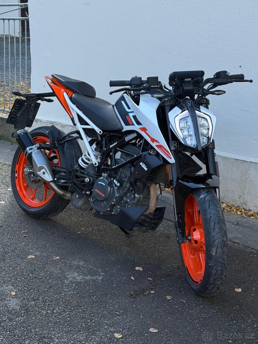 KTM Duke 125 2023
