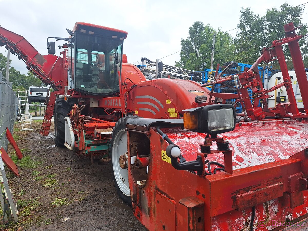 Kombajn buraczany MORAU GR4