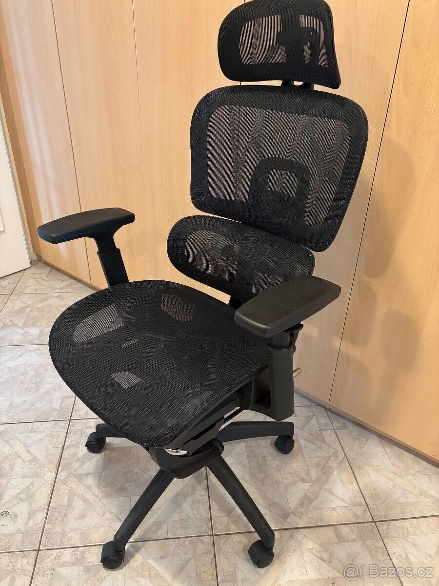Kancelářská ergonomická židle s podhlavníkem - NOVÁ