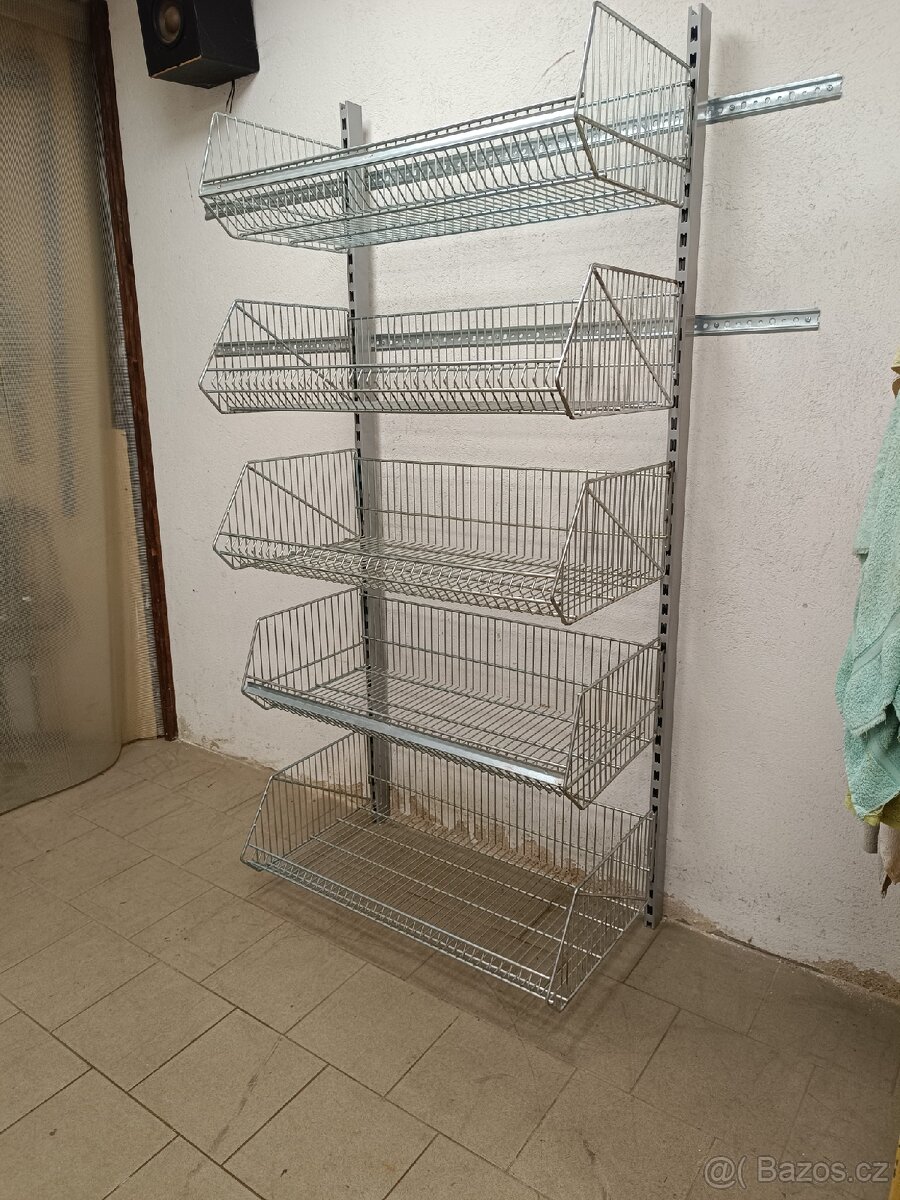 Regál,stojan na zeď, pozinkované drátěné koše
