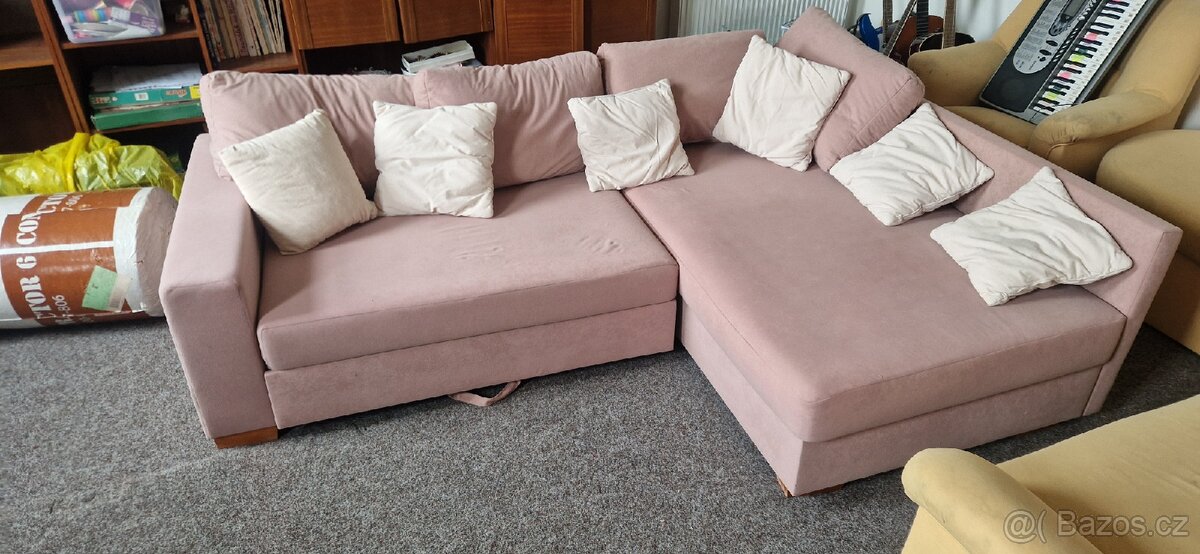 Gauč rozkládací 1800 kč Rezervován do 28.unora