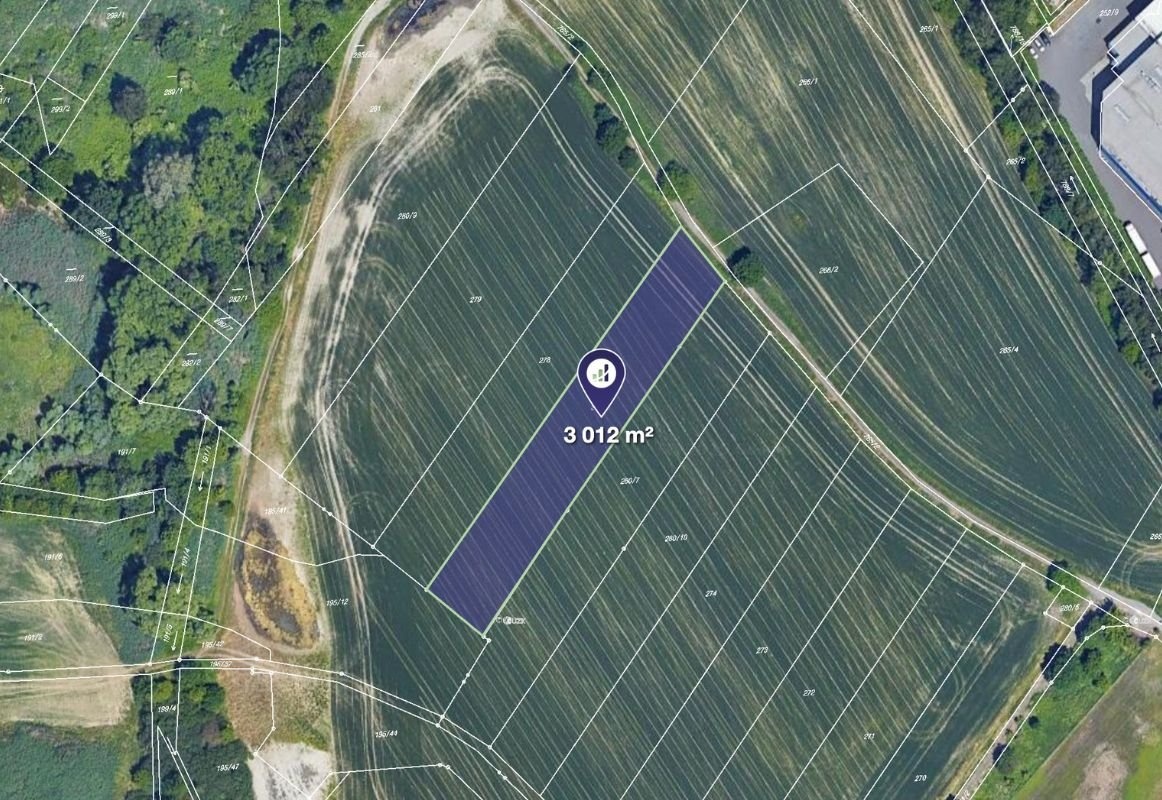 Prodej podílu 3/4 komerčního pozemku 2 259 m², Ostrava